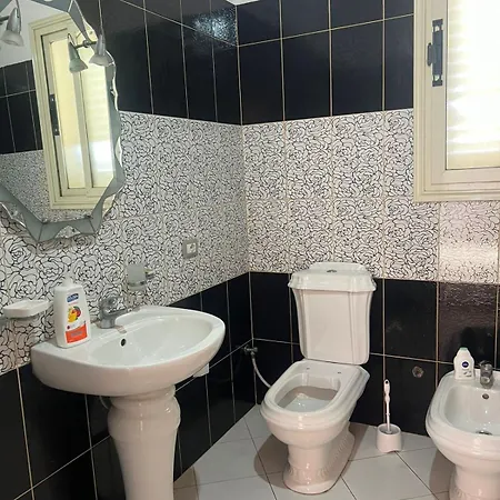 Nori House Konukevi Avlonya